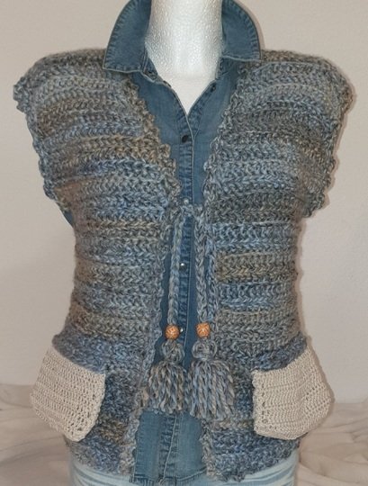 Häkelanleitung Boho Rosebud Vest Weste ohne Seitennähte für alle Gr. & Garn
