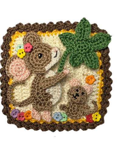 Granny Square Mouse crochet