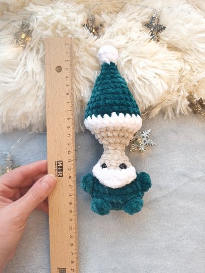 Peeking Gnome Crochet – Interactive Pop-Up Christmas Gnome