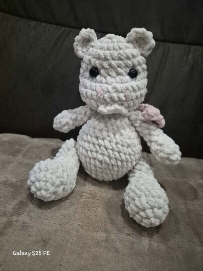 Angel, der Baby-Drache