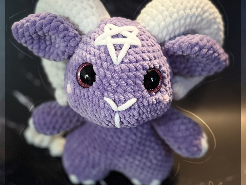 Nox – der kleine Baphomet | Häkelanleitung PDF