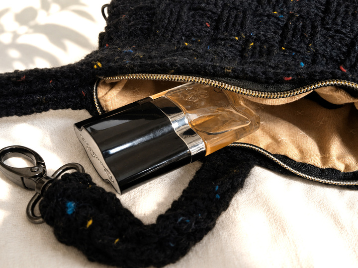 SOCK ROCK BAG - crochet pattern for a trendy bag made from sock yarn and ..