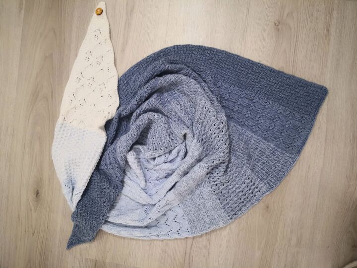 Noomi – gestricktes Tuch im Mustermix – PDF Anleitung