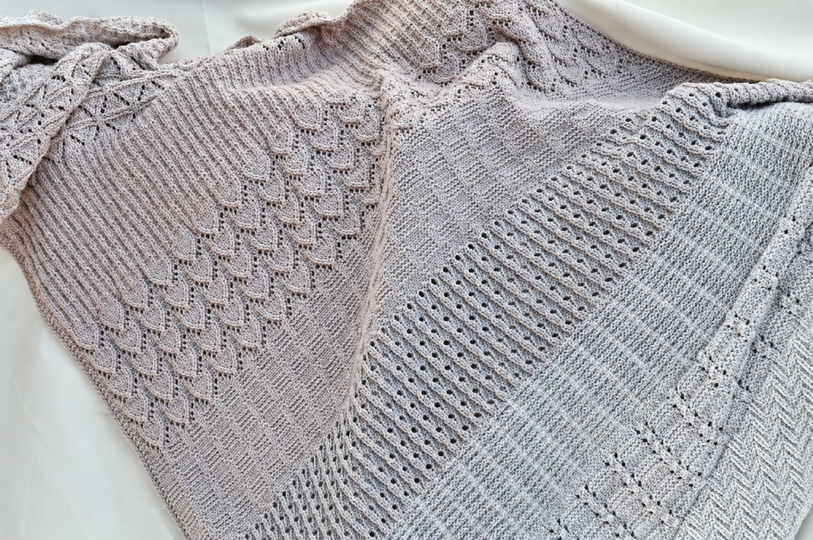 Noomi – gestricktes Tuch im Mustermix – PDF Anleitung