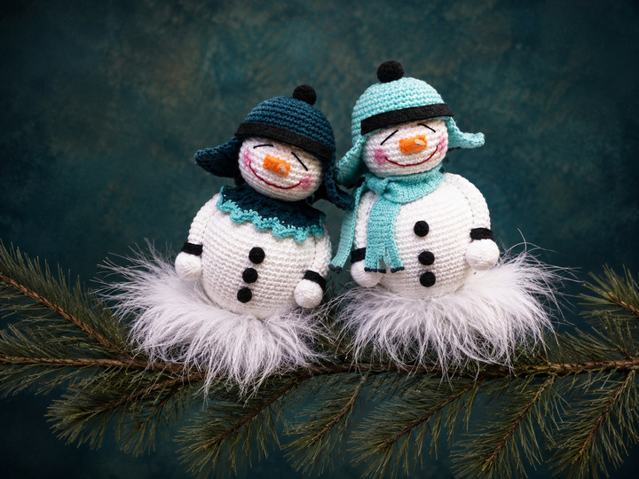 Schneemann-Weihnachtsdeko – PDF-Häkelanleitung