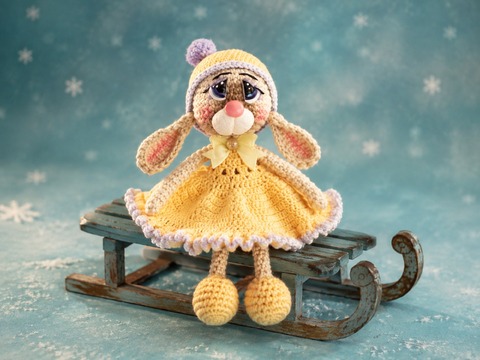 Miss Susi Bunny Crochet Pattern – English PDF Crochet Instructions