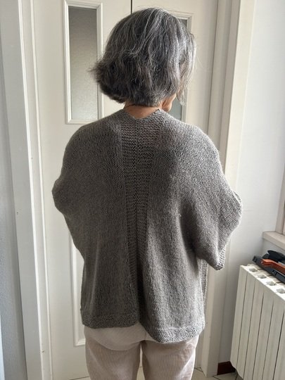 Ponchojacke – nach Maßen stricken, mit Garn aus deinem Wollvorrat