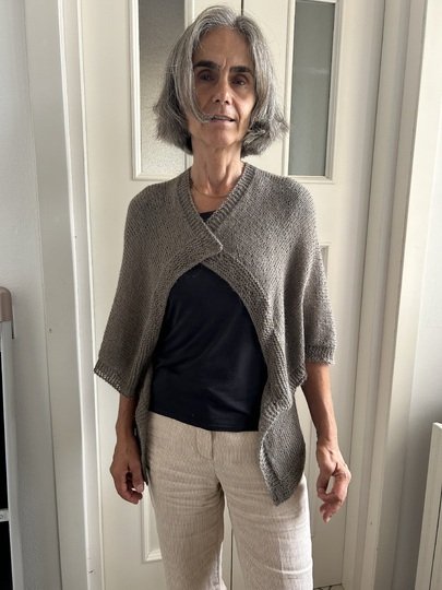 Ponchojacke – nach Maßen stricken, mit Garn aus deinem Wollvorrat
