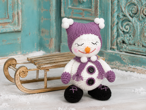 Schneemann Alfi häkeln – Amigurumi-Häkelanleitung als PDF