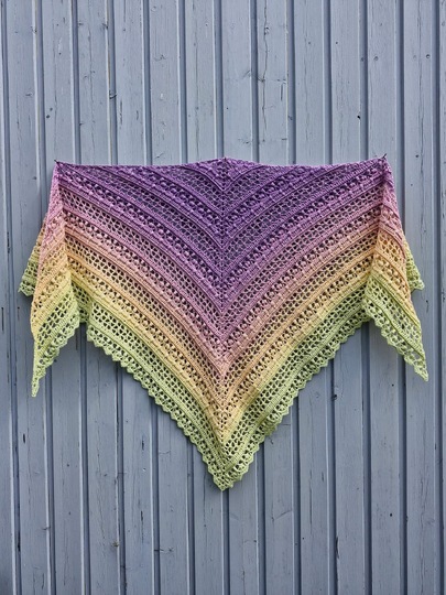 Crochet Pattern Triangular Scarf "Tiasa"