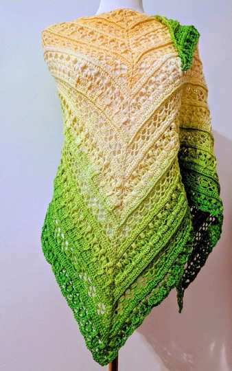 Crochet Pattern Triangular Scarf "Tiasa"
