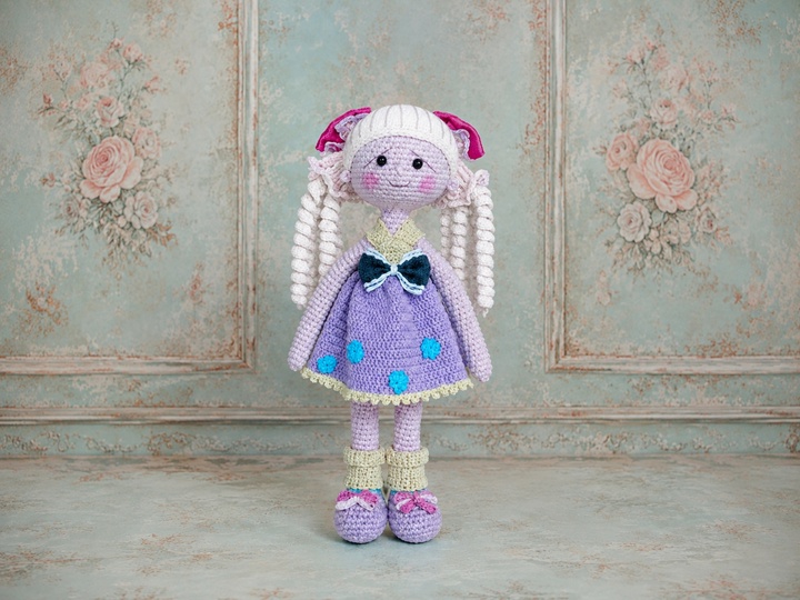Amigurumi Puppe Sandra häkeln – Deutsche PDF-Häkelanleitung