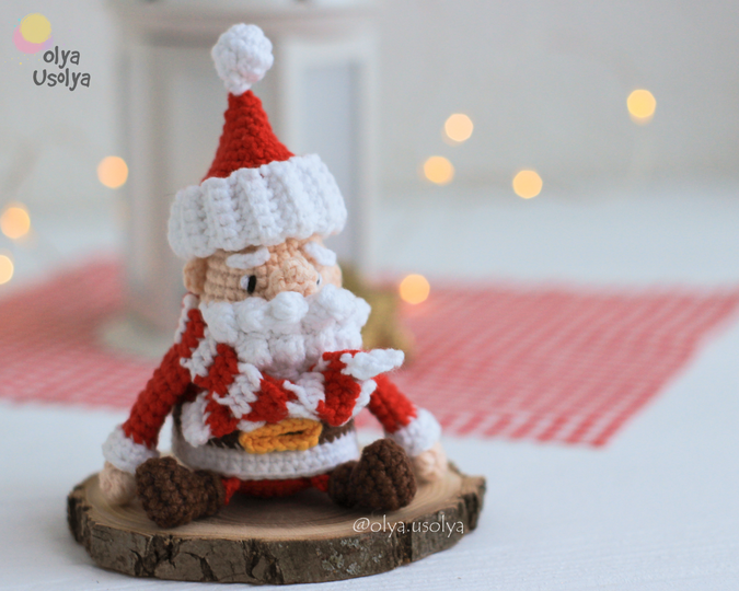 Tiny Santa Crochet Pattern - Christmas Amigurumi PDF