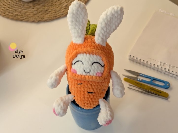 Free Carrot Bunny Crochet Pattern - Easter Amigurumi PDF
