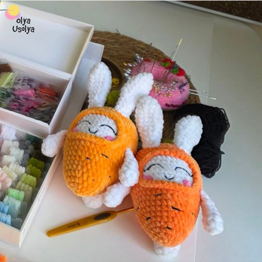 Free Carrot Bunny Crochet Pattern - Easter Amigurumi PDF