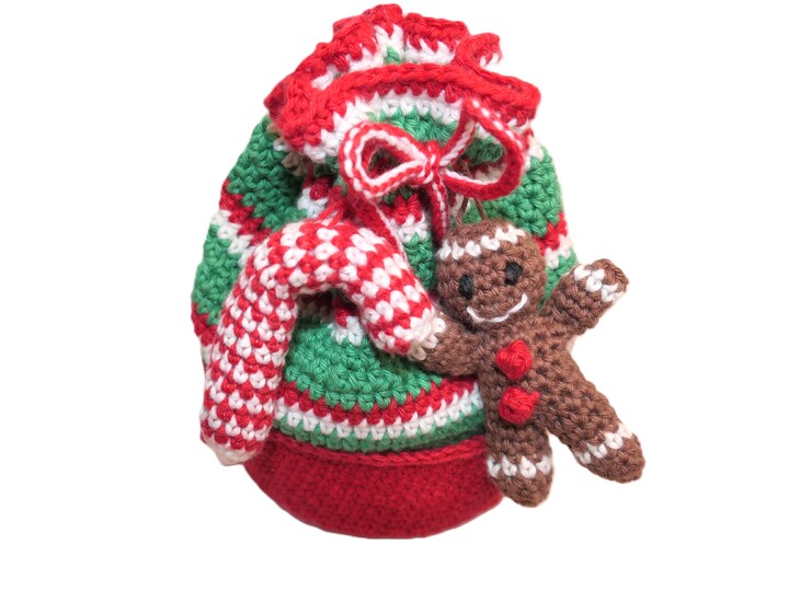 Nikolaussäckchen in 2 Größen häkeln - mit Lebkuchenmann & Zuckerstange