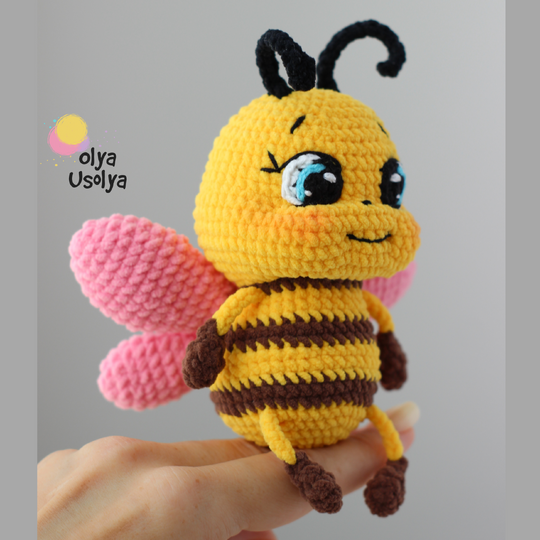 Buzzy Juju Plush Bee Amigurumi Crochet Pattern