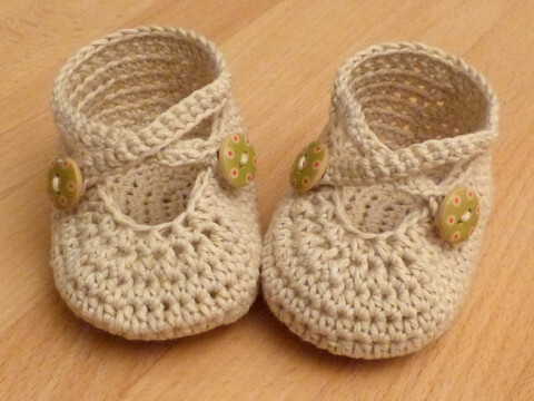 Häkelanleitung Babyschuhe Kreuzriemen-Ballerina in 3 Größen