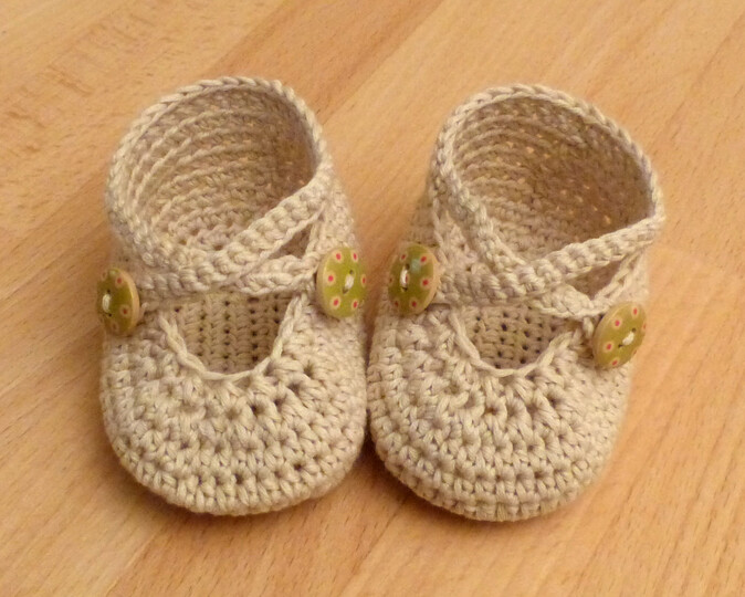 Häkelanleitung Babyschuhe Kreuzriemen-Ballerina in 3 Größen