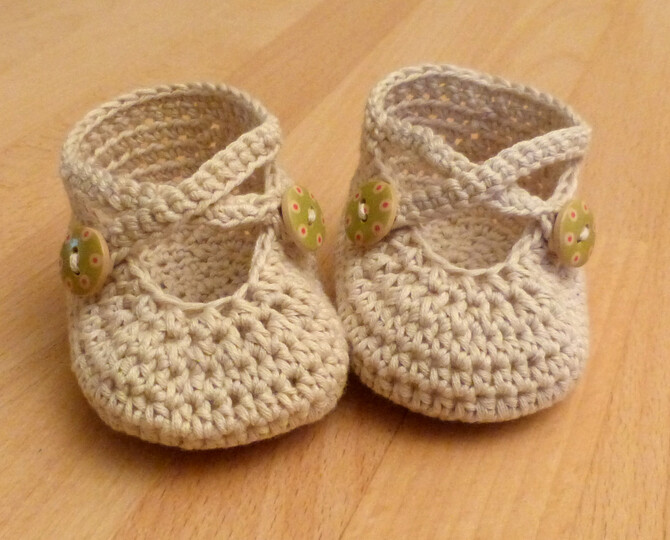 Häkelanleitung Babyschuhe Kreuzriemen-Ballerina in 3 Größen