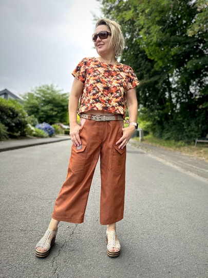 Schnittmuster INULA weiter Barrel Cargo Jeans Hosenschnitt mit Gummibund