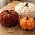 Häkelanleitung Kürbis – kuschelige Herbstdeko in 3 Größen