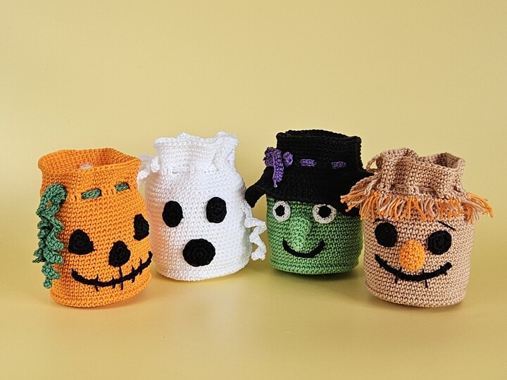 Halloween Geschenksäckchen 4er Set – Geist, Hexe, Kürbis & Strohmann