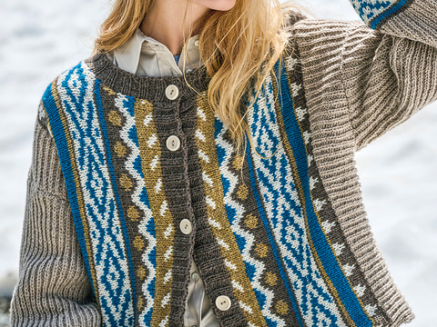 Quergestrickte Jacke