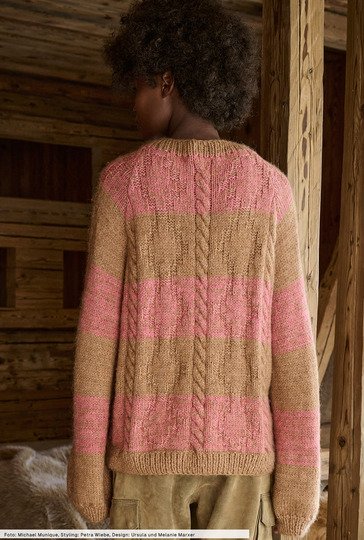 Pulli mit Zöpfen und Rauten