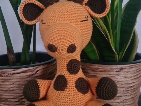 Gisela Giraffe - süße Amigurumi-Giraffe zum Kuscheln und Spielen