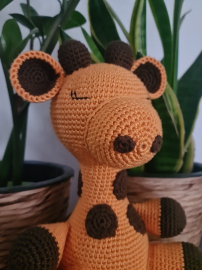 Gisela Giraffe - süße Amigurumi-Giraffe zum Kuscheln und Spielen