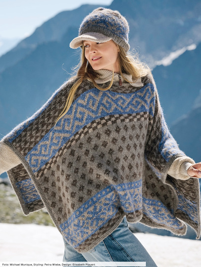 Poncho mit Mütze
