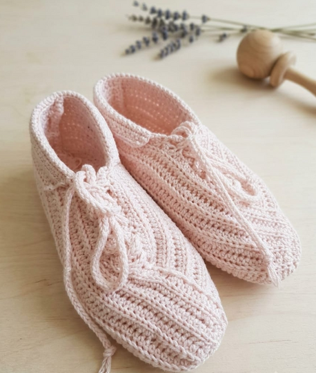Crochet Pattern: Slippers Made from a Rectangle Easy & Quick for Beginner