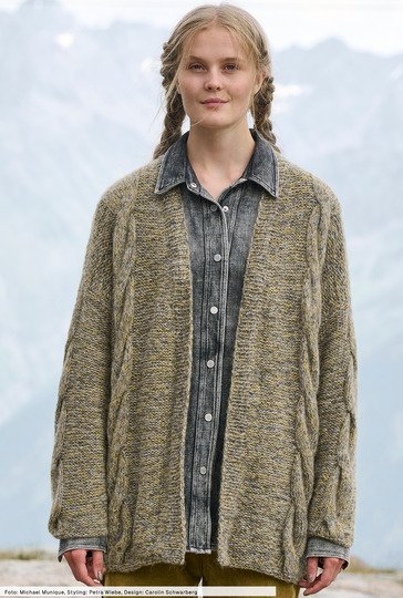 Melierte Jacke mit Zöpfen