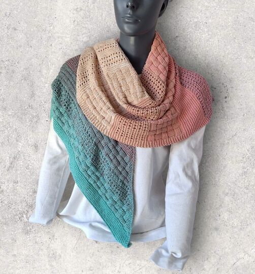 Strickanleitung asymmetrisches Schultertuch, Dreieckstuch    #390
