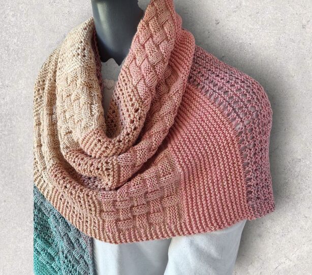Strickanleitung asymmetrisches Schultertuch, Dreieckstuch    #390