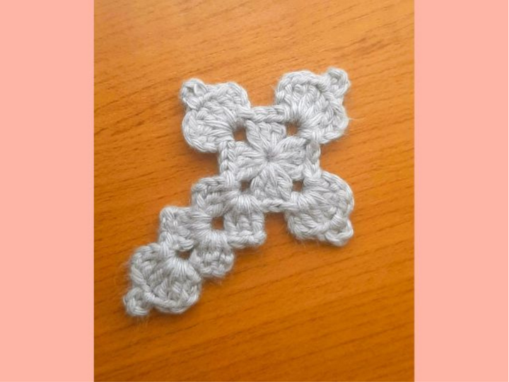 Crochet pattern Cross Faith, keychain, bookmark, pendant