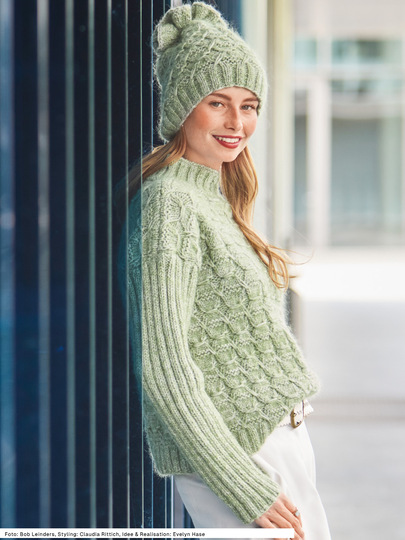 Pullover mit Mütze