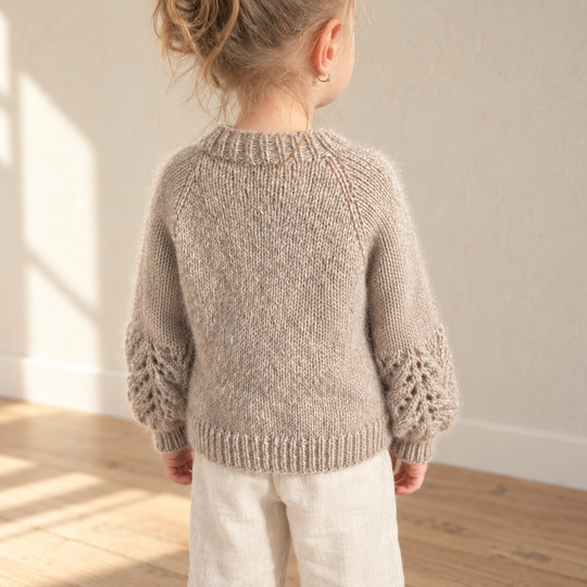 Neva Sweater Strickanleitung Kinder | Raglan Pullover Top Down |Ballonärmel
