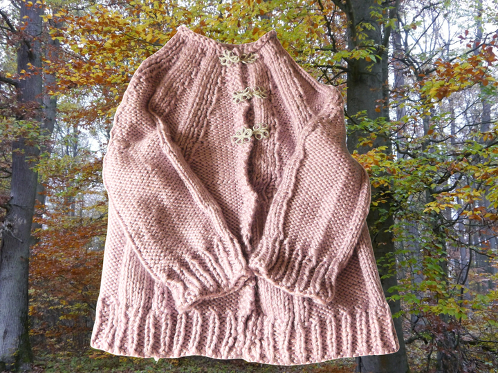 Strickanleitung für RVO-Damenjacke Ribon