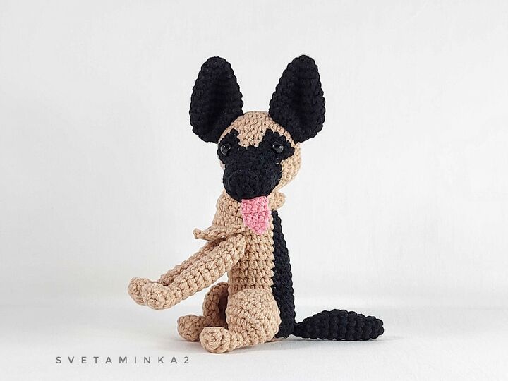 German Shepherd Crochet Pattern PDF - Realistic Amigurumi Dog with Tongue