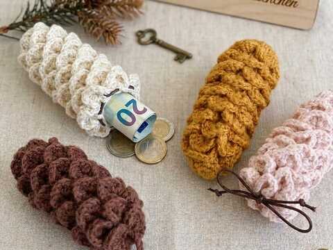 Crochet Pattern Pinecone 2in1 – Decor & Money Gift Pouch
