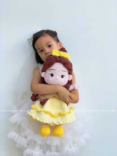 Elly the Beauty Princess doll crochet pattern