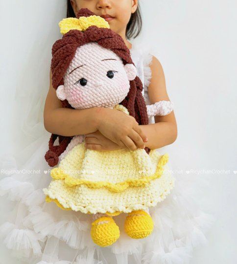 Elly the Beauty Princess doll crochet pattern