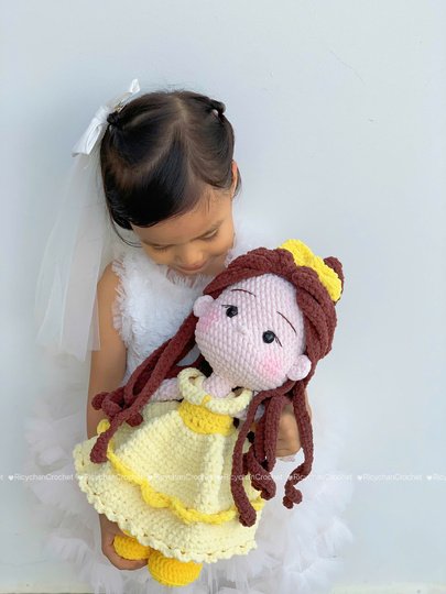 Elly the Beauty Princess doll crochet pattern