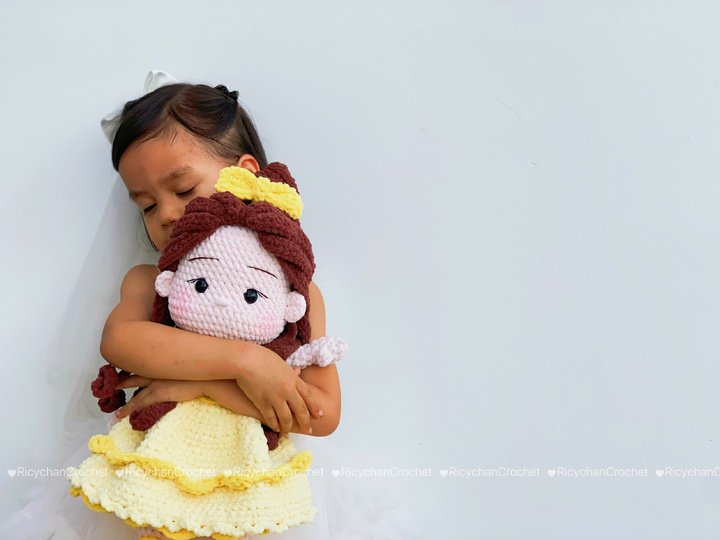 Elly the Beauty Princess doll crochet pattern