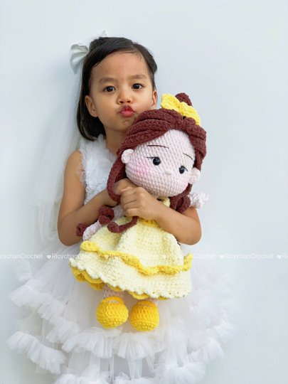 Elly the Beauty Princess doll crochet pattern