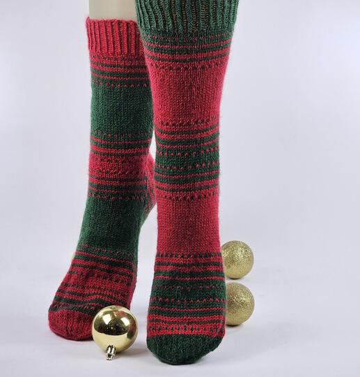 Strickanleitung Nebulasocks – Zweifarbige Socken von Gr. 22/23 bis 48/49