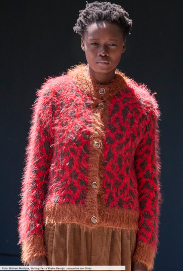 Jacke in Tierfell-Optik