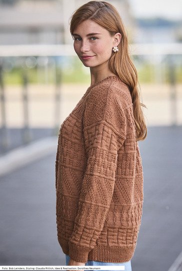 Pullover mit verschiedenen Strukturmustern